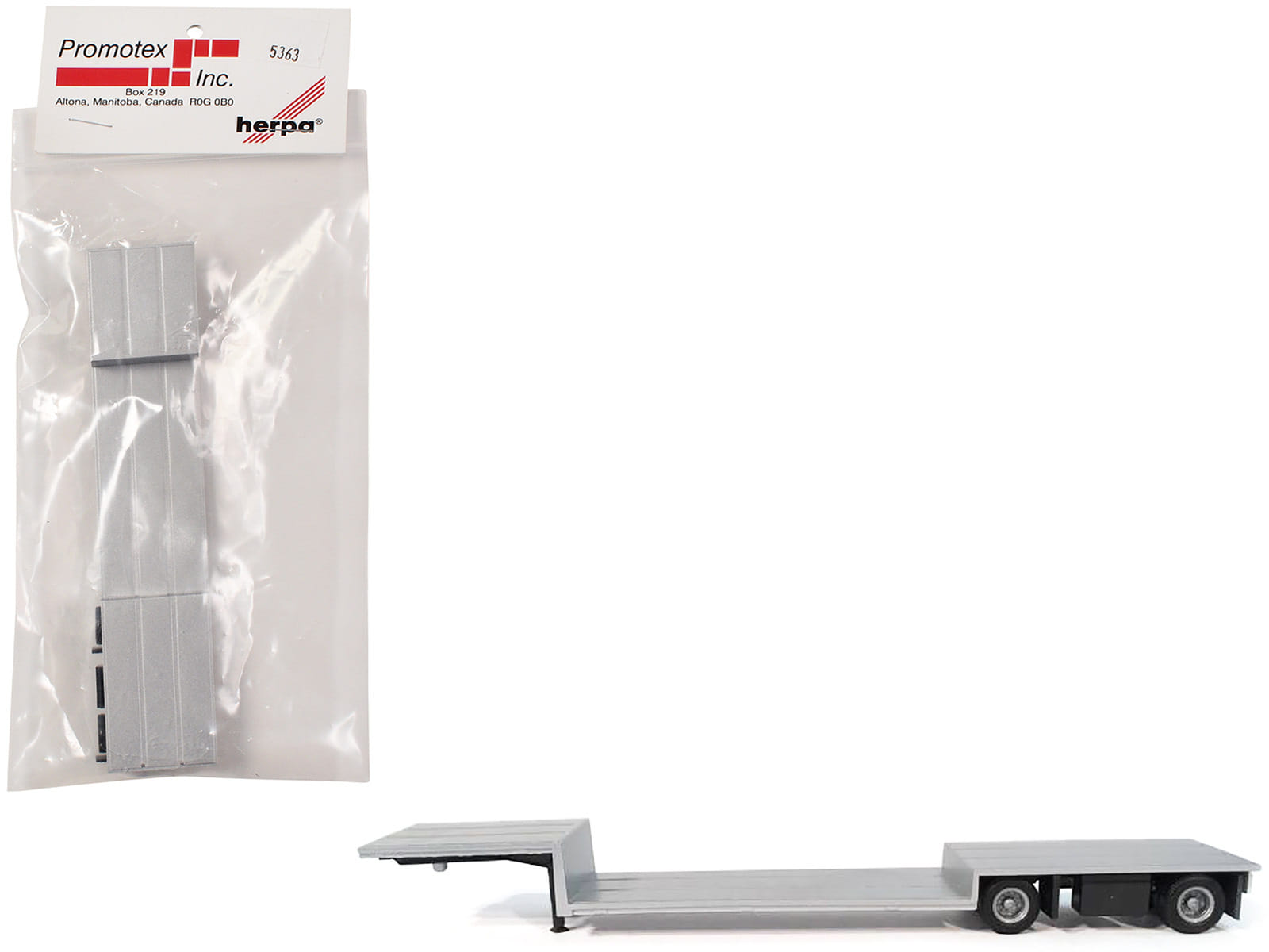 Spread Axle Double-Drop Flatbed Trailer Silver Top 1/87 (HO) Plastic Model by Promotex - Image 2