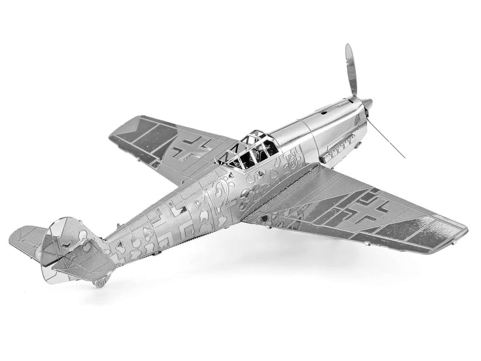 Model Kit Messerschmitt BF-109 Fighter Aircraft "German Luftwaffe" (Moderate Difficulty) Steel Model by Metal Earth - Image 3