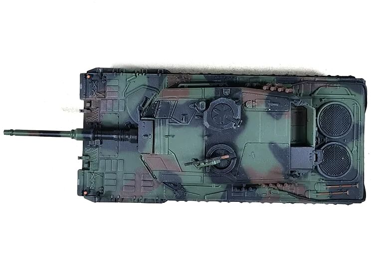 Leopard 2A4 Main Battle Tank with Snorkel “NATO Camouflage” German Army “Armor Premium” Series 1/72 Diecast Model by Panzerkampf