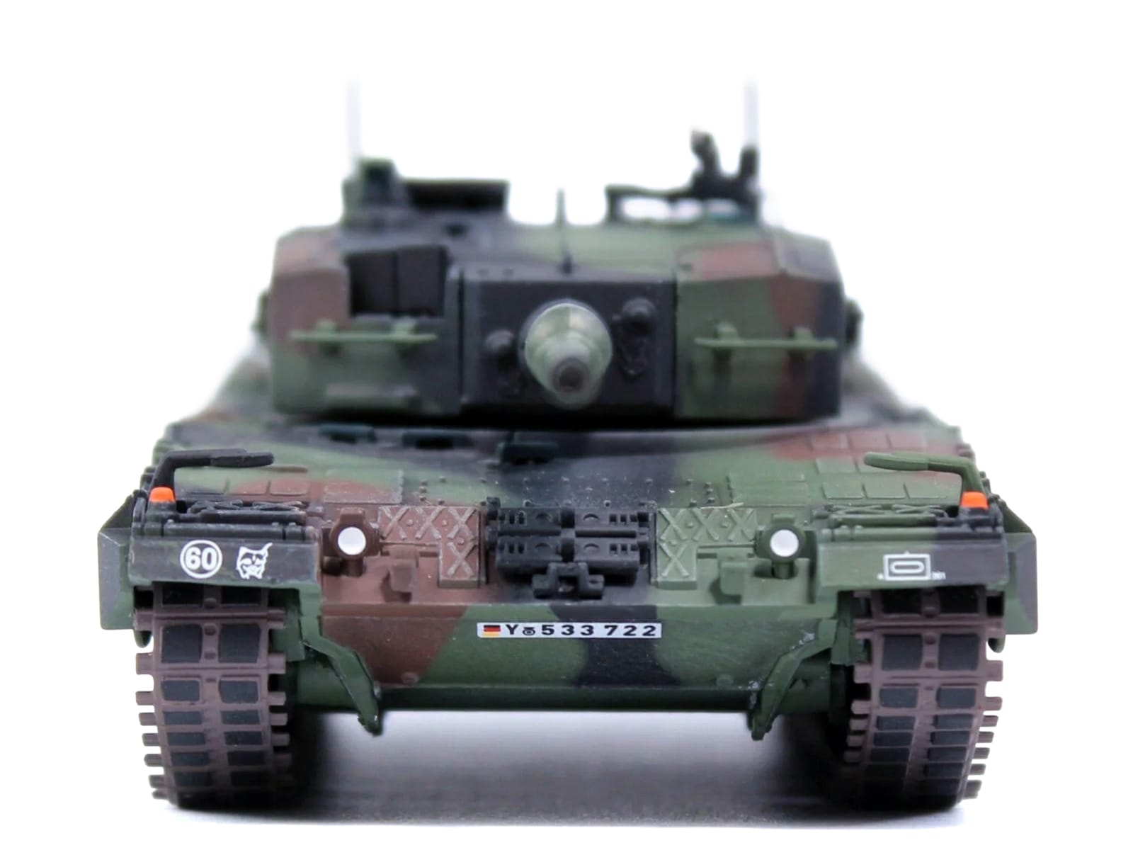 Leopard 2A4 Main Battle Tank "Bundeswehr 361st Panzer Battalion Certain Challenge West Germany" (1988) West German Army "Armor Premium" Series 1/72 Diecast Model by Panzerkampf - Image 5