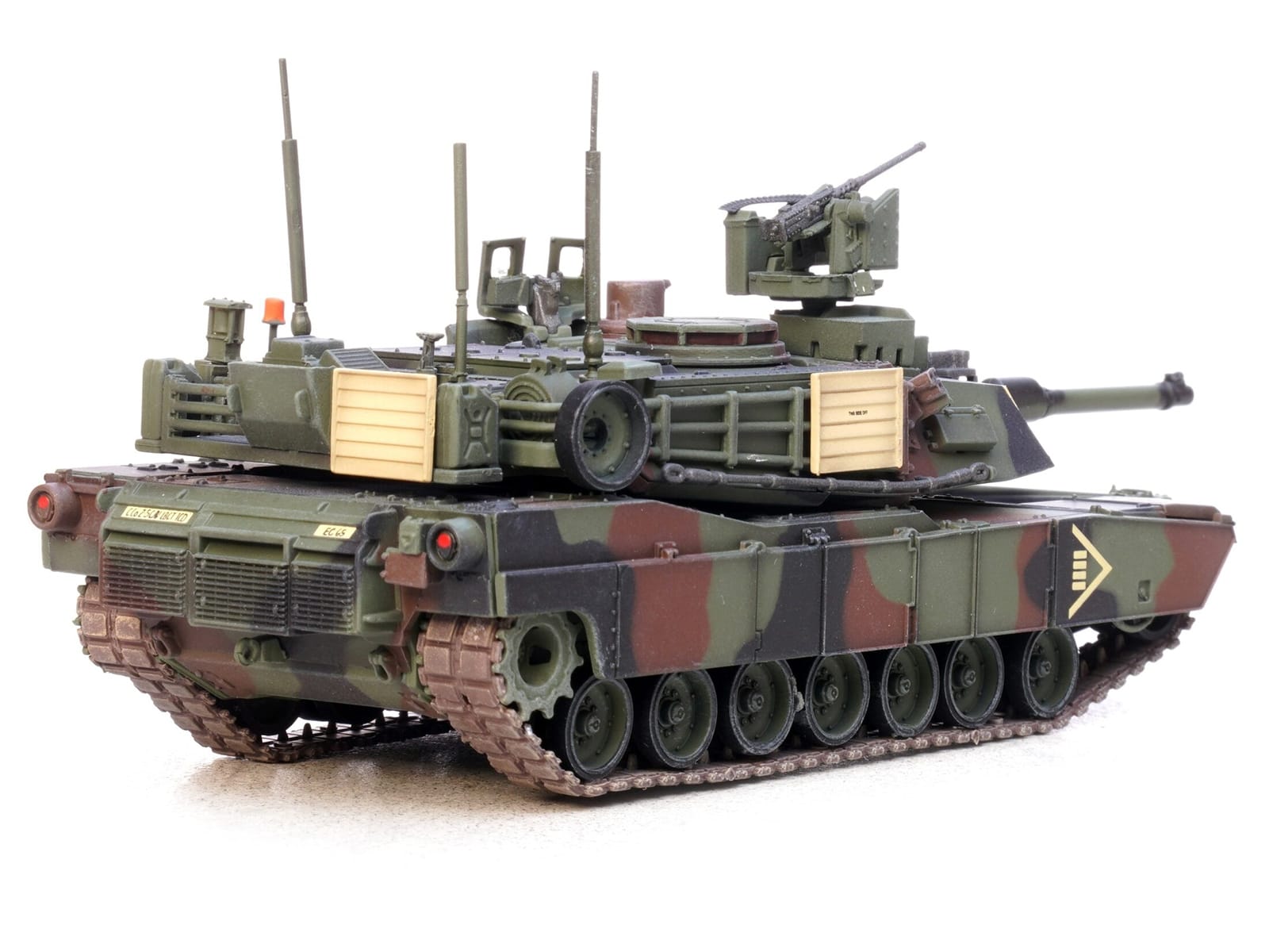 General Dynamics M1A2 SEP V2 Abrams Tank "2nd Battalion 5th Cavalry Regiment 1st Cavalry Division Germany" United States Army 1/72 Diecast Model by Panzerkampf - Image 3