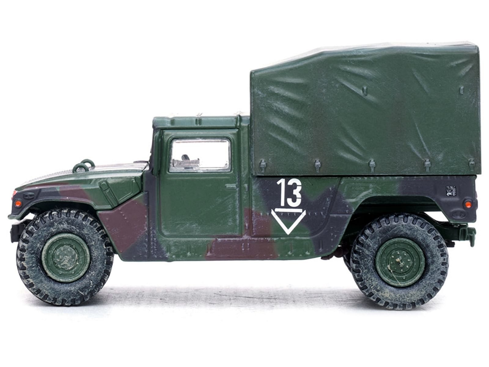 M998 HMMWV “2nd Battalion 3rd Field Artillery Regiment 1st Armored Division Stationed in Germany” (1999) United States Army “Military Miniature” Series 1/64 Diecast Model by Panzerkampf