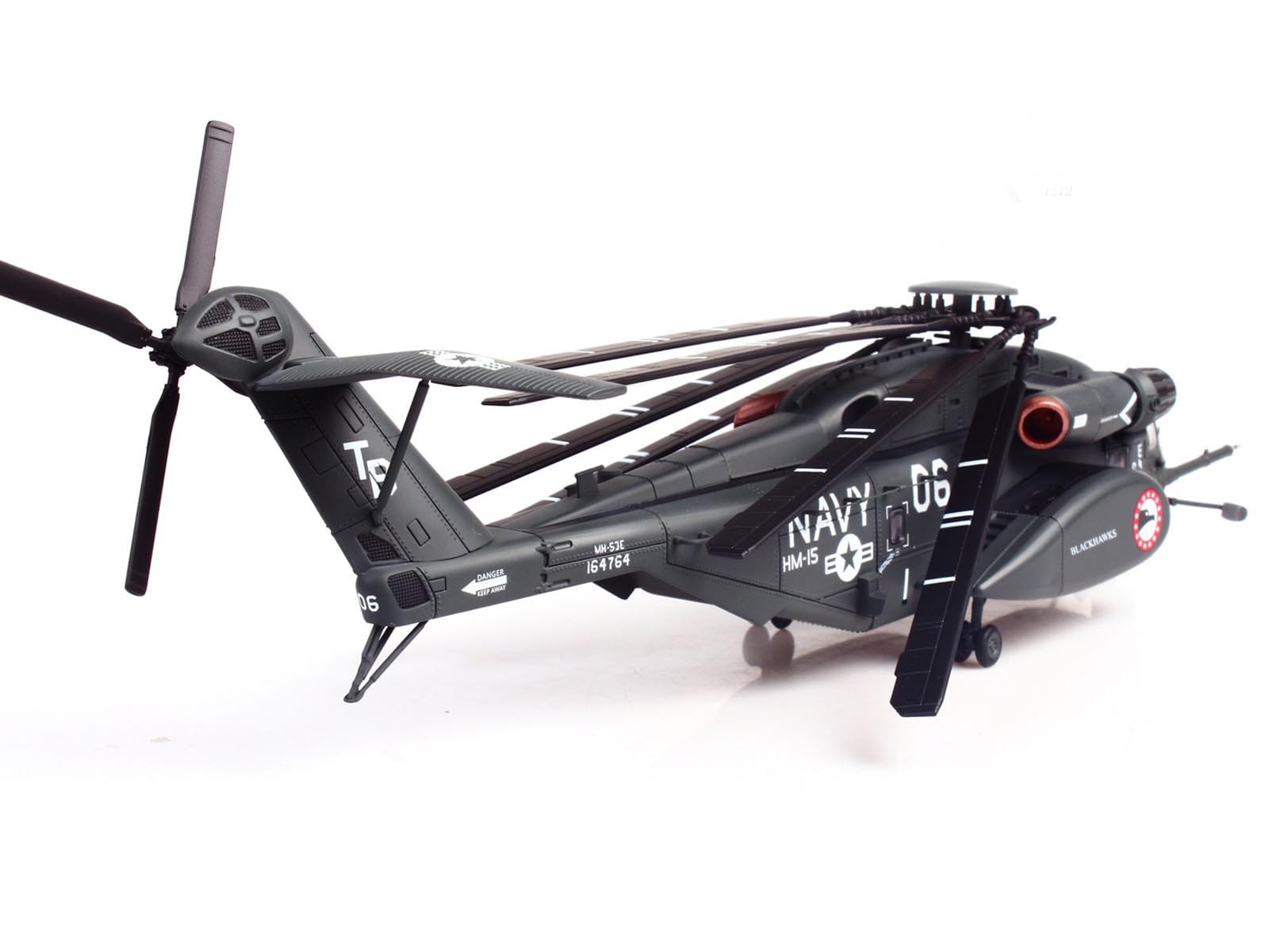 Sikorsky MH-53E Sea Dragon Helicopter "United States Navy Blackhawks Tail Number 06" Dark Gray 1/72 Diecast Model by Panzerkampf - Image 3