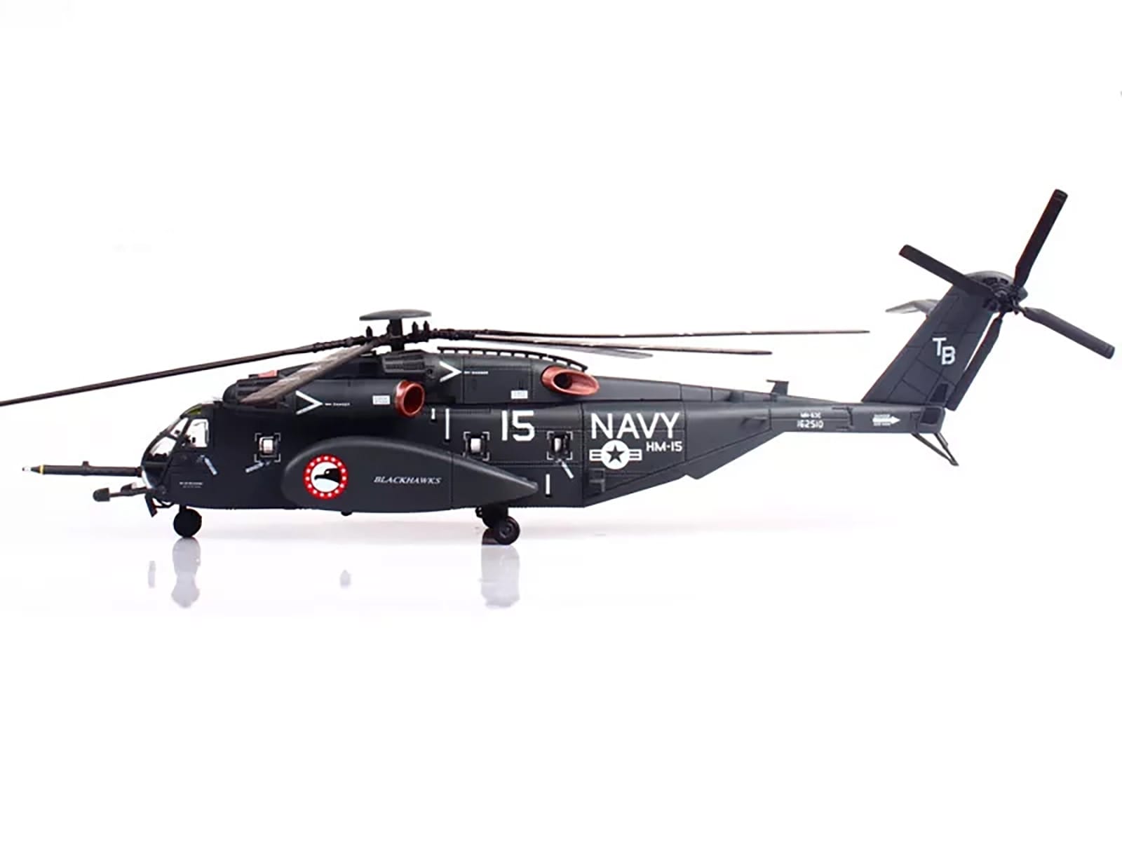Sikorsky MH-53E Sea Dragon Helicopter "United States Navy Blackhawks Tail Number 15" Dark Gray 1/72 Diecast Model by Panzerkampf - Image 3
