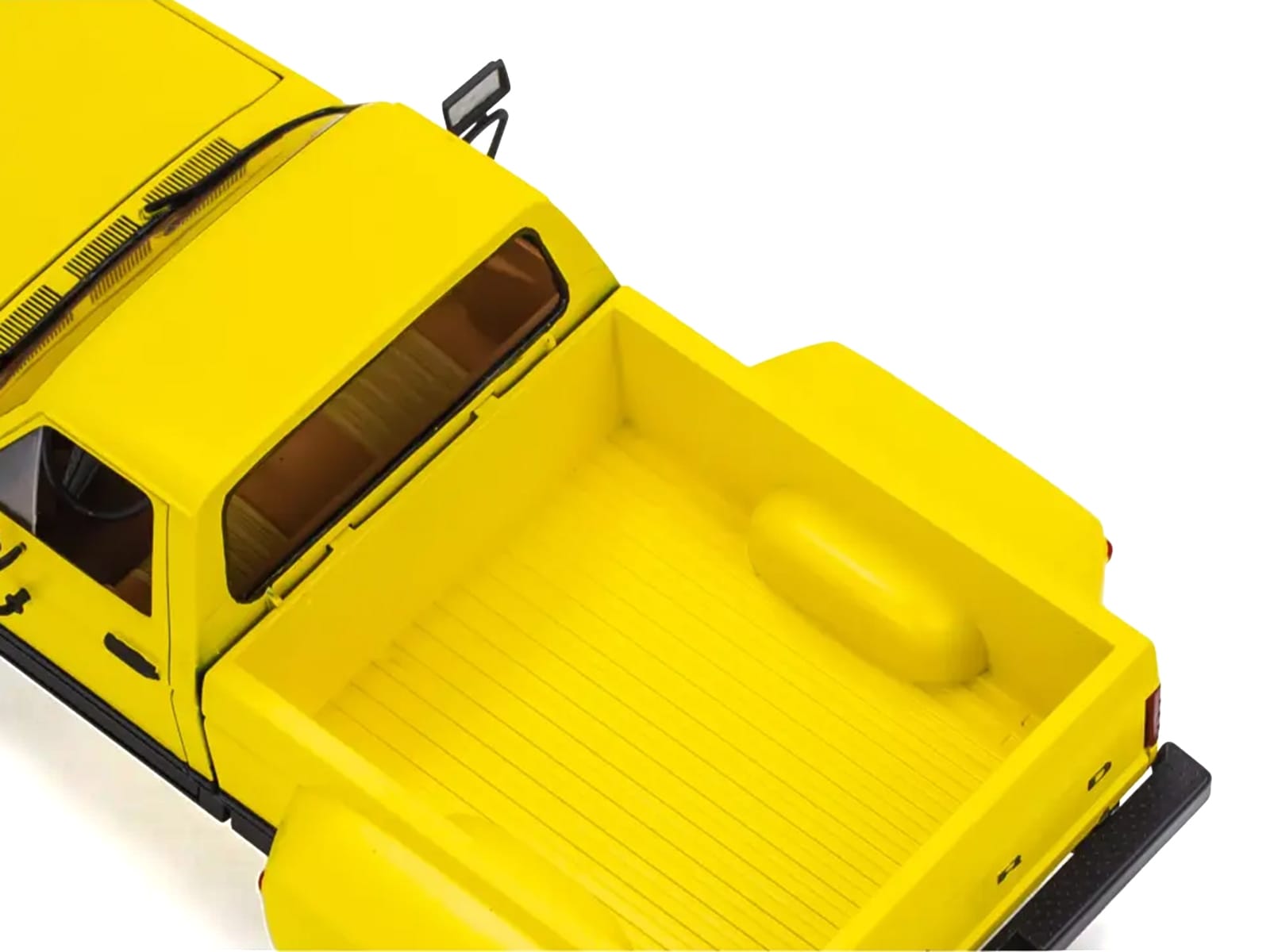 Level 3 Model Kit 1980 Ford F-150 Dually Pickup Truck 1/25 Scale Model by Revell - Image 4