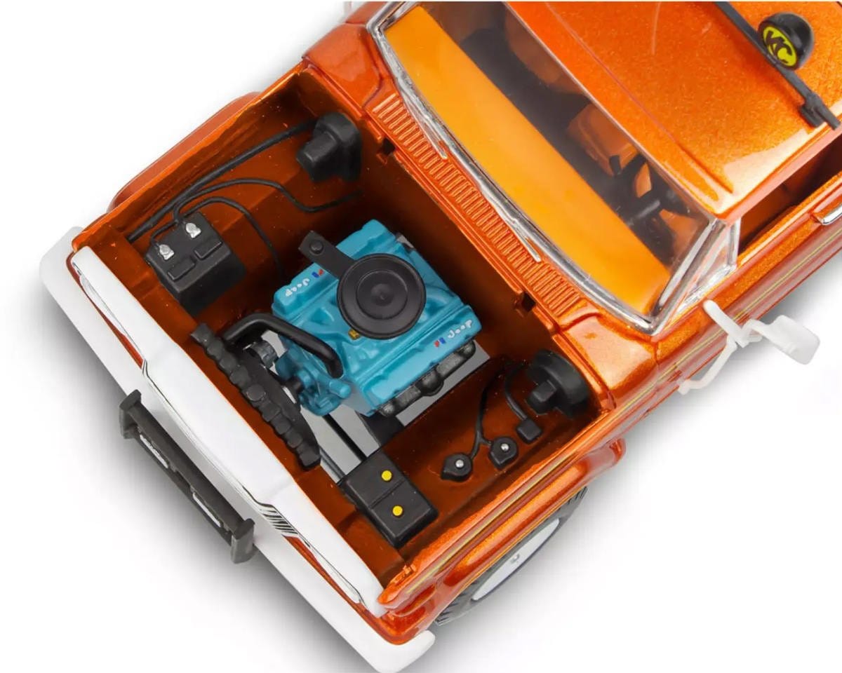 Level 4 Model Kit 1979 Jeep J-10 Pickup Truck with Camper Top 1/24 Scale Model by Revell - Image 3