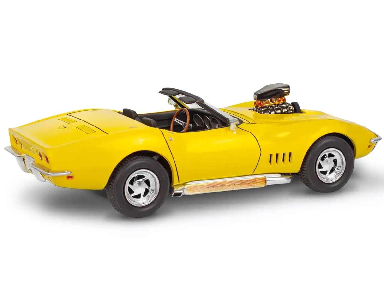 Level 4 Model Kit 1968 Chevrolet Corvette L/88 Convertible 2-in-1 1/25 Scale Model by Revell - Image 4