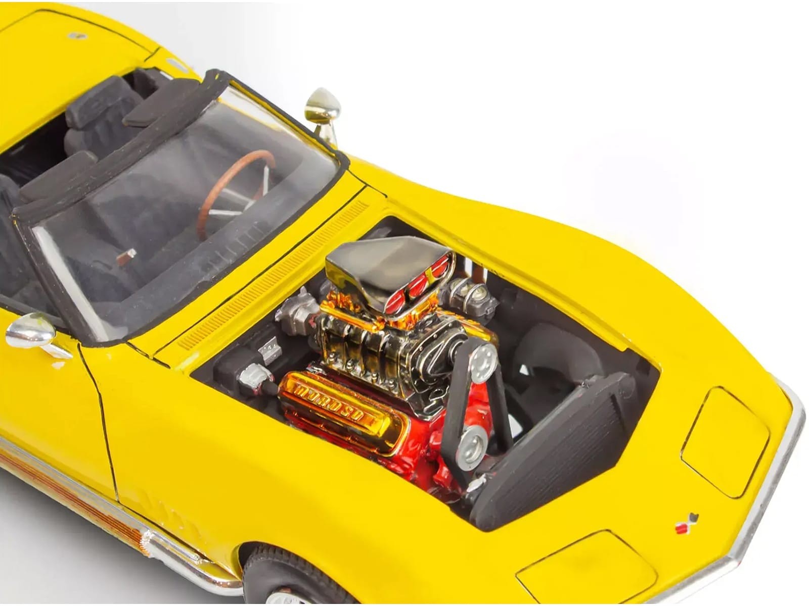 Level 4 Model Kit 1968 Chevrolet Corvette L/88 Convertible 2-in-1 1/25 Scale Model by Revell - Image 5