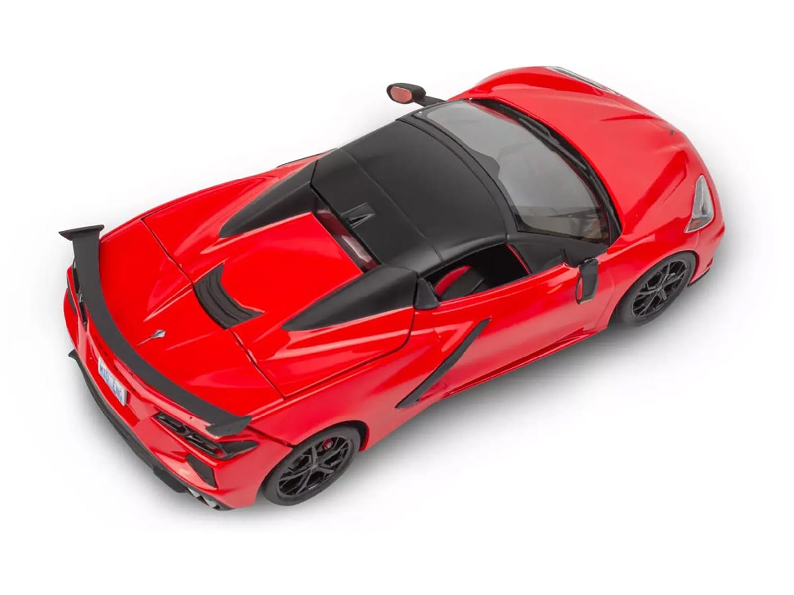 Level 4 Model Kit 2022 Chevrolet Corvette C8 Hardtop Convertible 1/25 Scale Model by Revell - Image 5