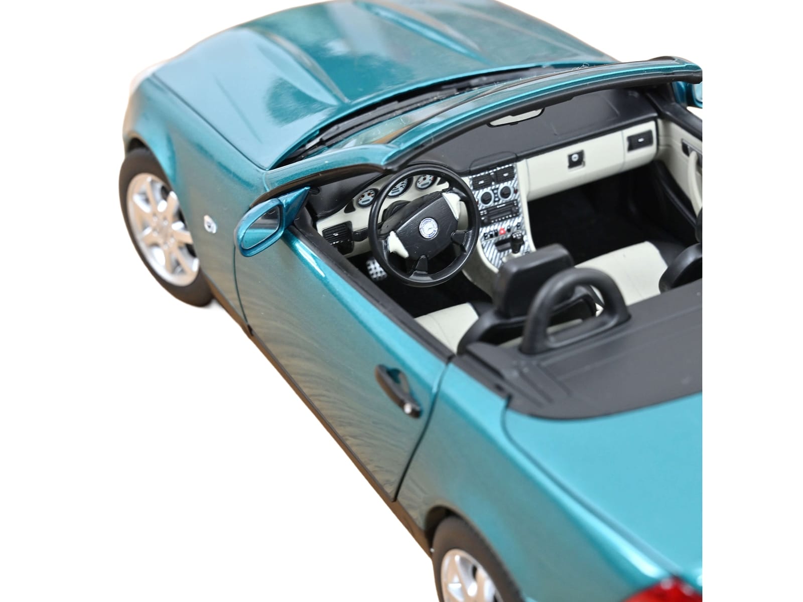 1996 Mercedes-Benz SLK Convertible Vivianit Green Metallic 1/18 Diecast Model Car by Norev - Image 5