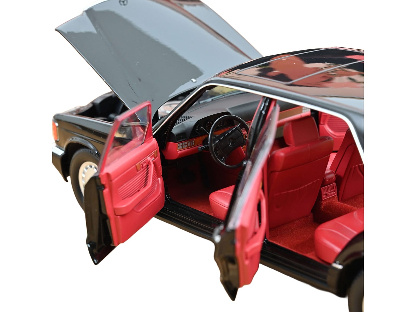 1991 Mercedes-Benz 560 SEL Type W126 Black with Red Interior 1/18 Diecast Model Car by Norev - Image 3