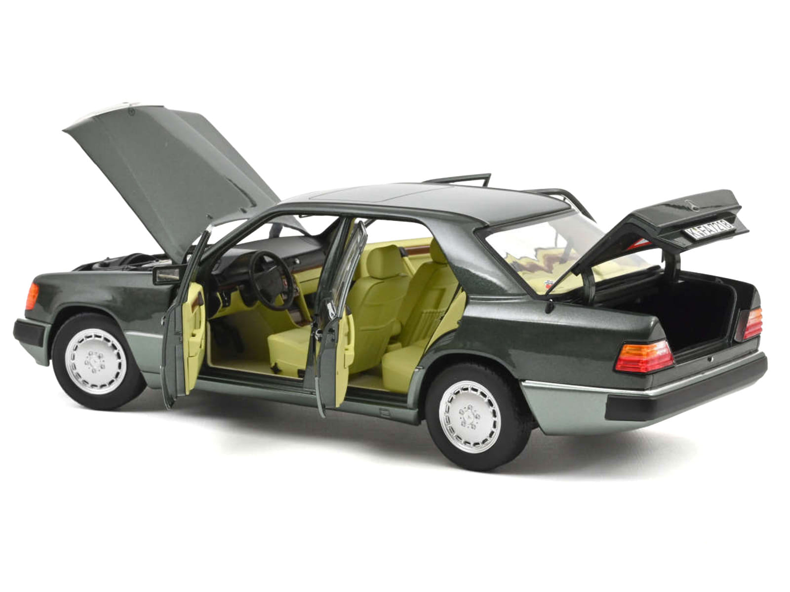 1990 Mercedes-Benz 230 E Night Green Metallic with Green Interior 1/18 Diecast Model Car by Norev - Image 2