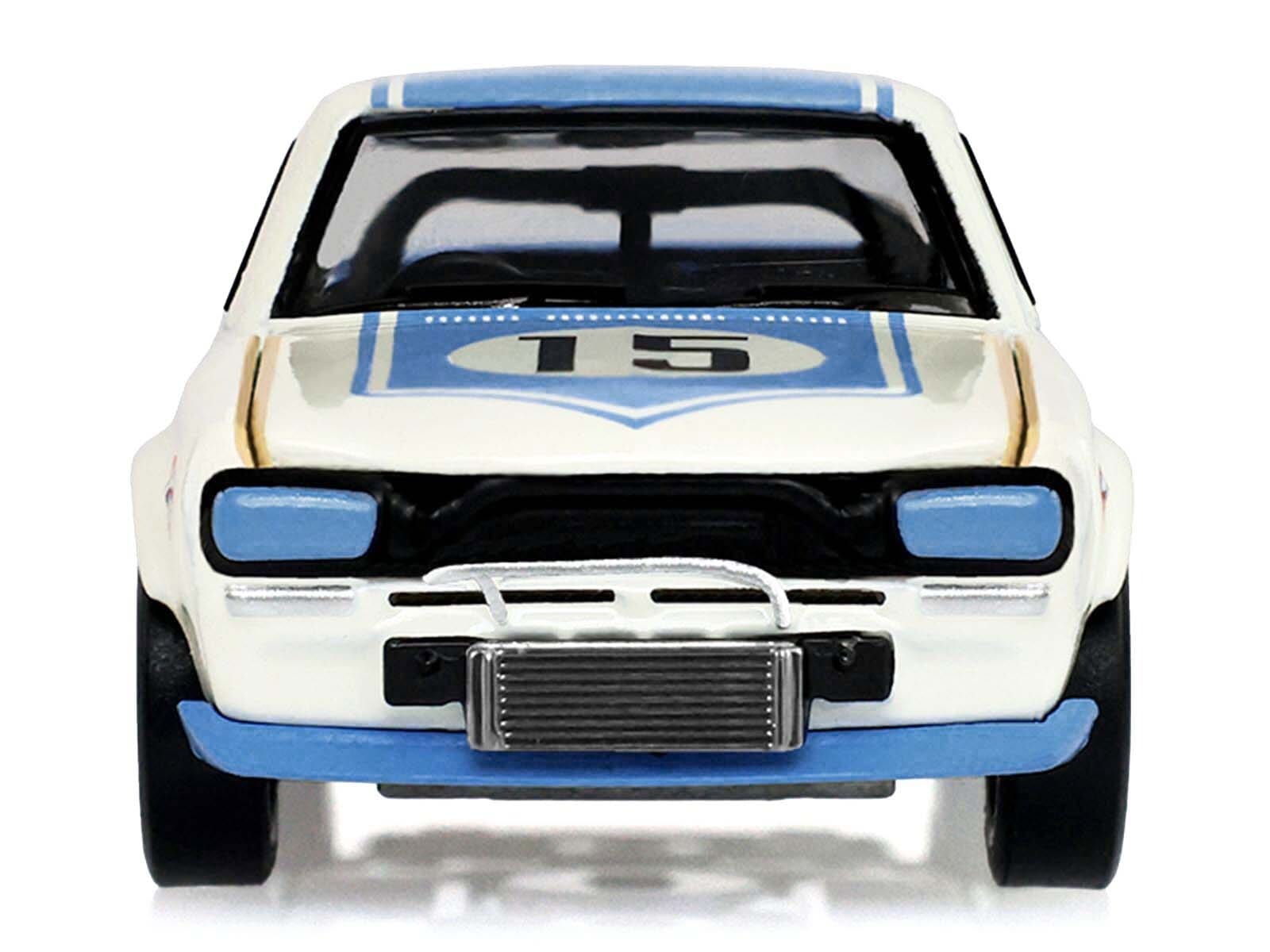 1972 Nissan Skyline 2000 GT-R (KPGC10) RHD (Right Hand Drive) #15 Kunimitsu Takahashi "50th Victory" White with Blue Stripe "Tokyo Torque" Series 10 1/64 Diecast Model Car by Greenlight - Image 4