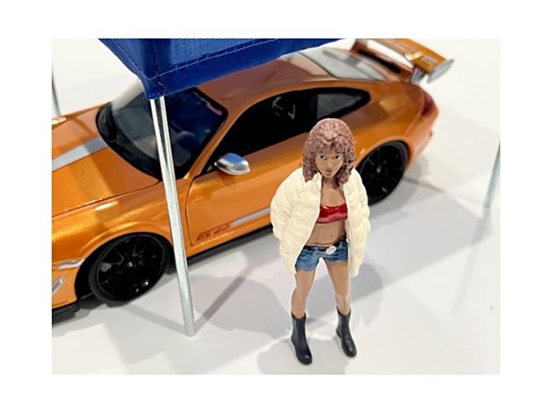 "Hip Hop Girls" Figure 3 for 1/24 Scale Models by American Diorama - Image 2