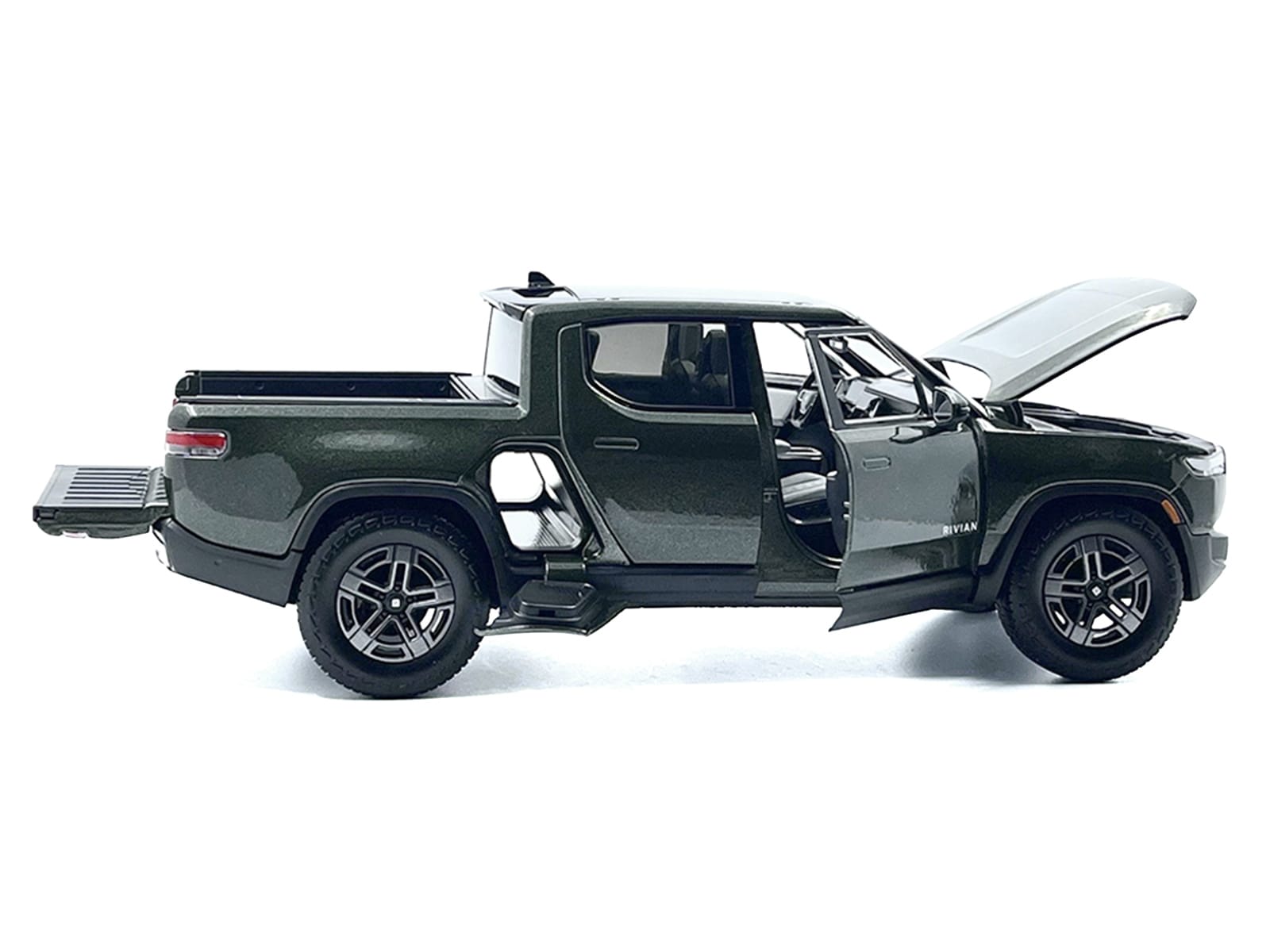 Rivian R1T Pickup Truck Dark Green Metallic with Sunroof "Special Edition" Series 1/18 Diecast Model Car by Maisto - Image 4