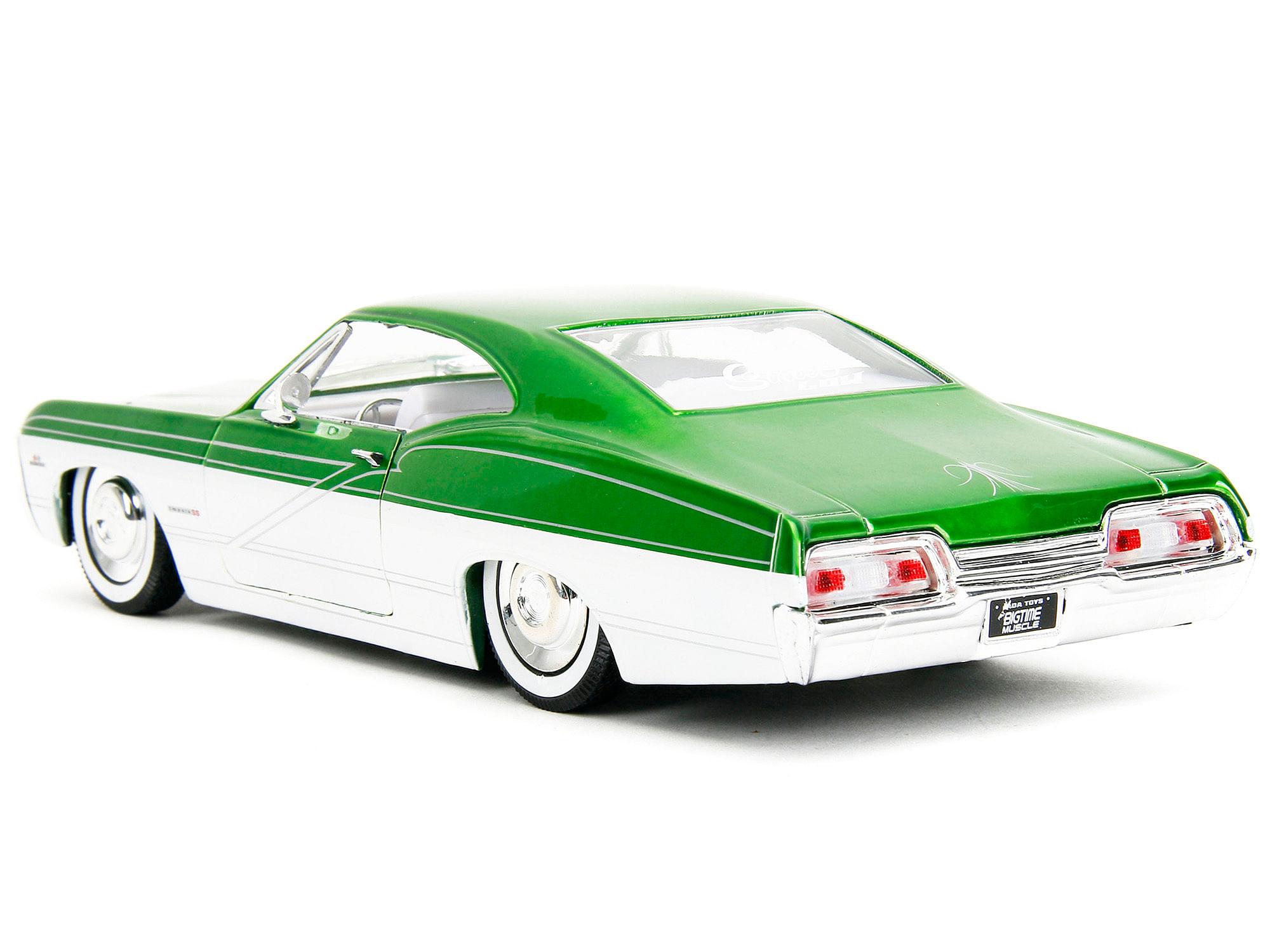 1967 Chevrolet Impala SS Green Metallic and White with White Interior “Bigtime Muscle” Series 1/24 Diecast Model Car by Jada