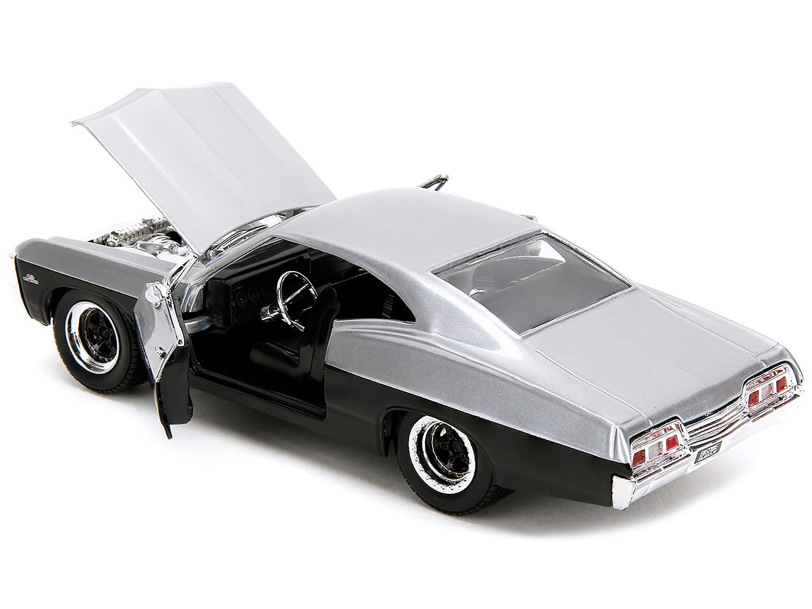 1967 Chevrolet Impala SS Silver Metallic and Black "Bigtime Muscle" Series 1/24 Diecast Model Car by Jada - Image 3