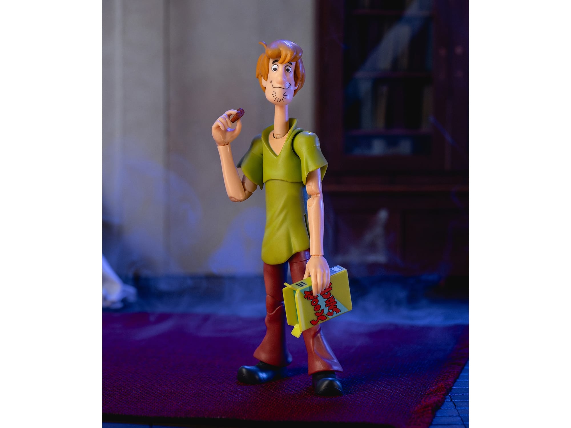 Shaggy Rogers 6.5" Moveable Figure with Accessories and Alternate Head and Hands "Scooby-Doo!" Franchise Model by Jada - Image 4