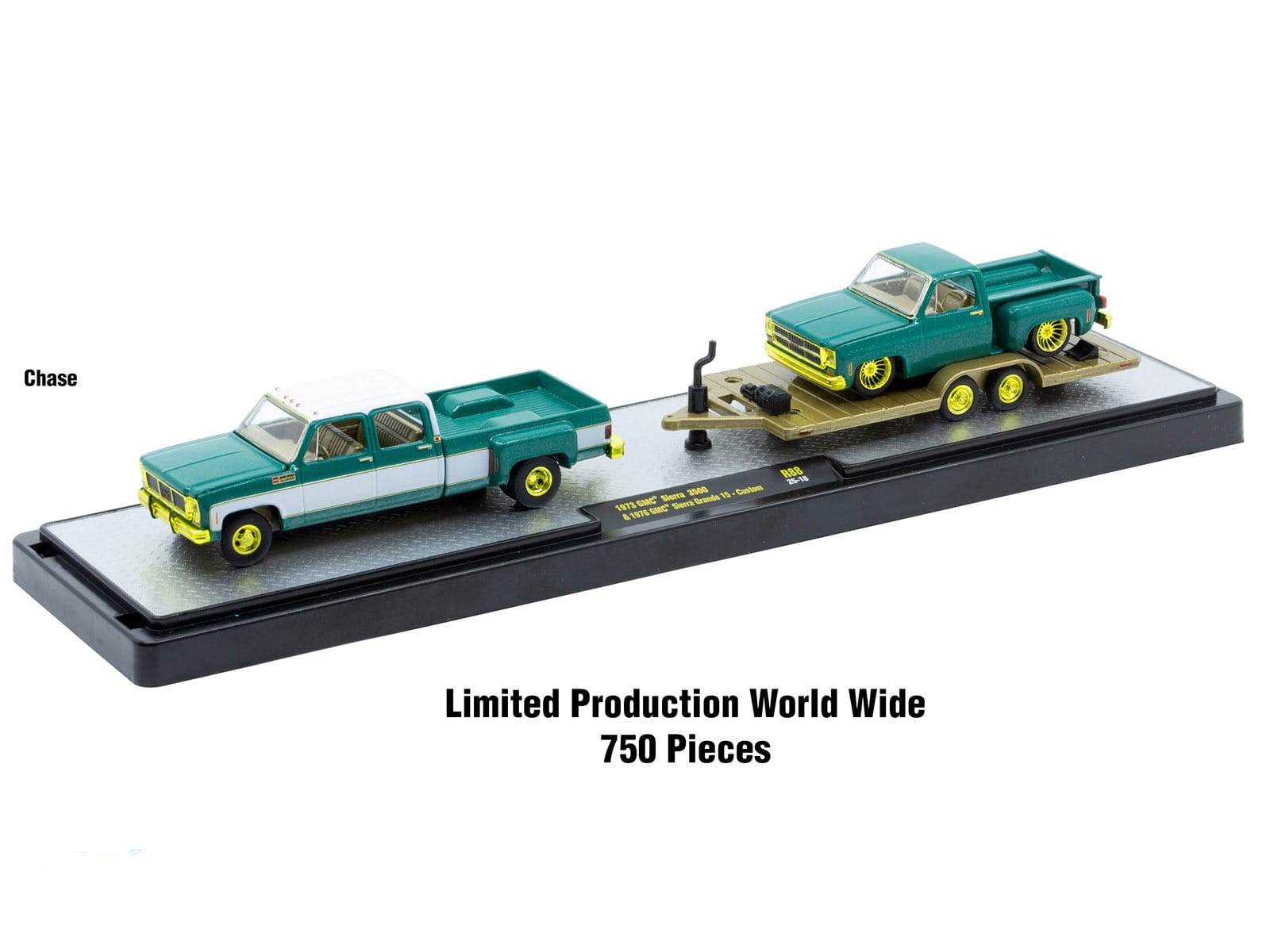 Auto Haulers Set of 3 Trucks Release 88 Limited Edition to 9600 pieces Worldwide 1/64 Diecast Models by M2 Machines - Image 3