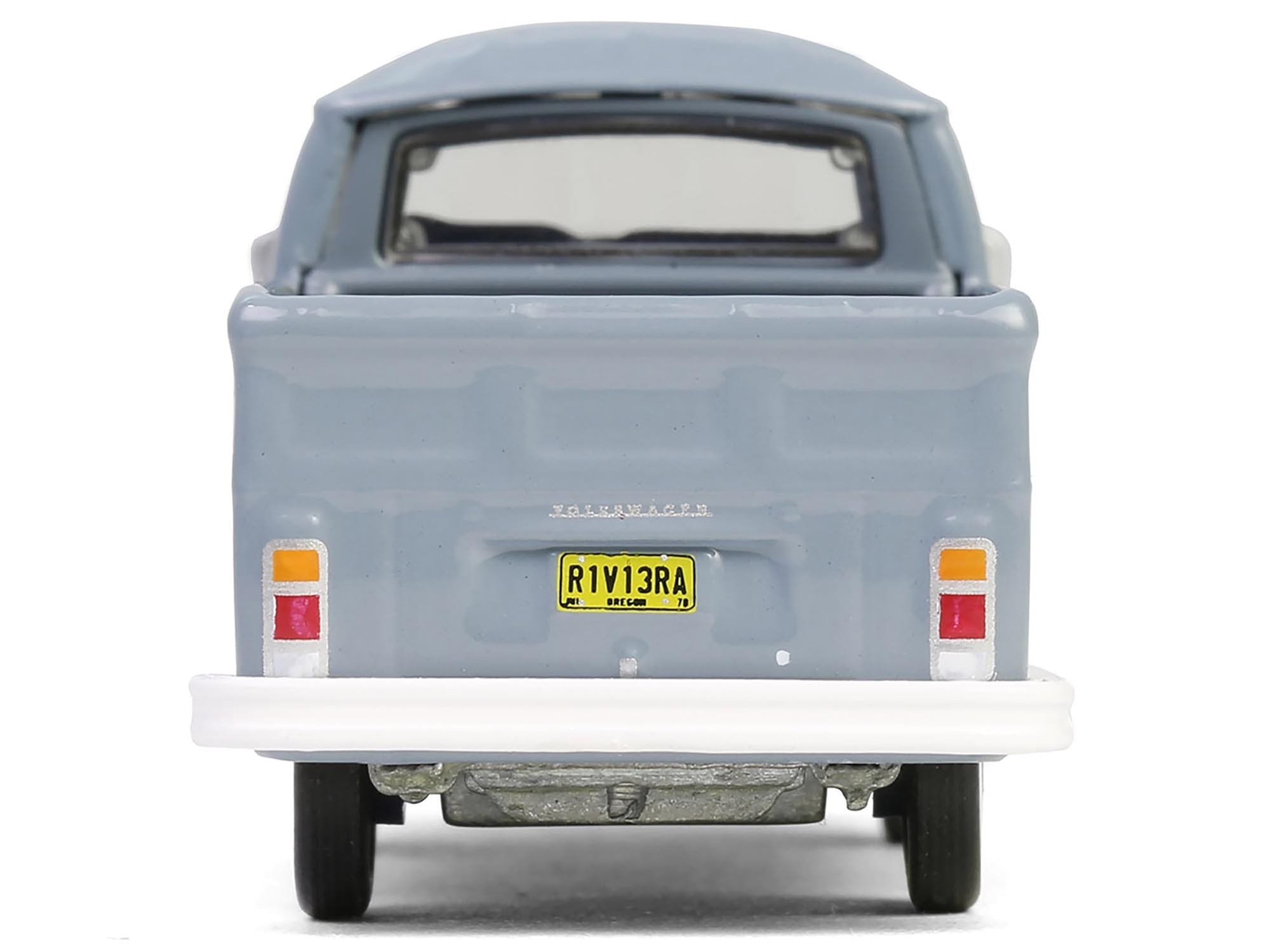 1978 Volkswagen Type 2 Double Cab Pickup Truck "Volkswagen Service" Gray "Club Vee-Dub" Series 20 1/64 Diecast Model Car by Greenlight - Image 3