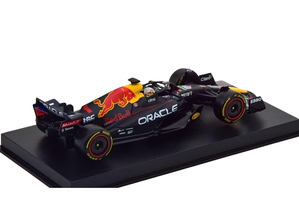 Red Bull Racing RB18 #1 Max Verstappen “Formula One F1 World Championship” (2022) with Display Case 1/43 Diecast Model Car by Bburago