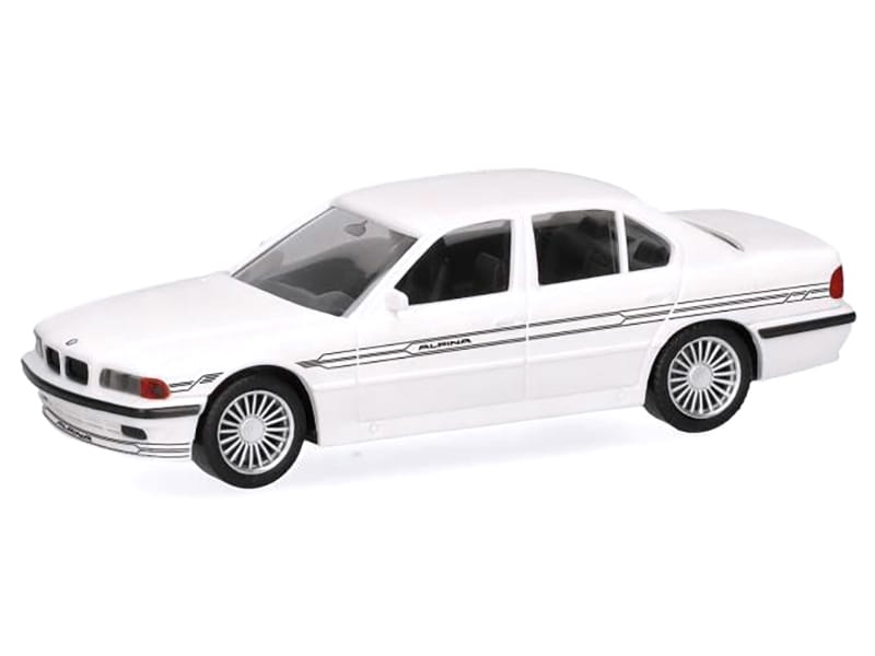 BMW Alpina B12 White 1/87 (HO) Plastic Model Car by Herpa - Image 2