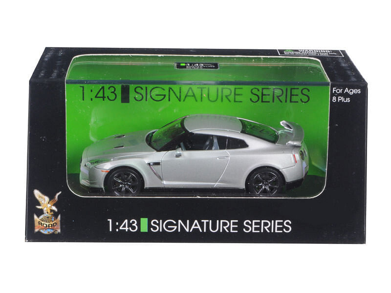 Nissan GT-R R35 Silver 1/43 Diecast Model Car by Road Signature