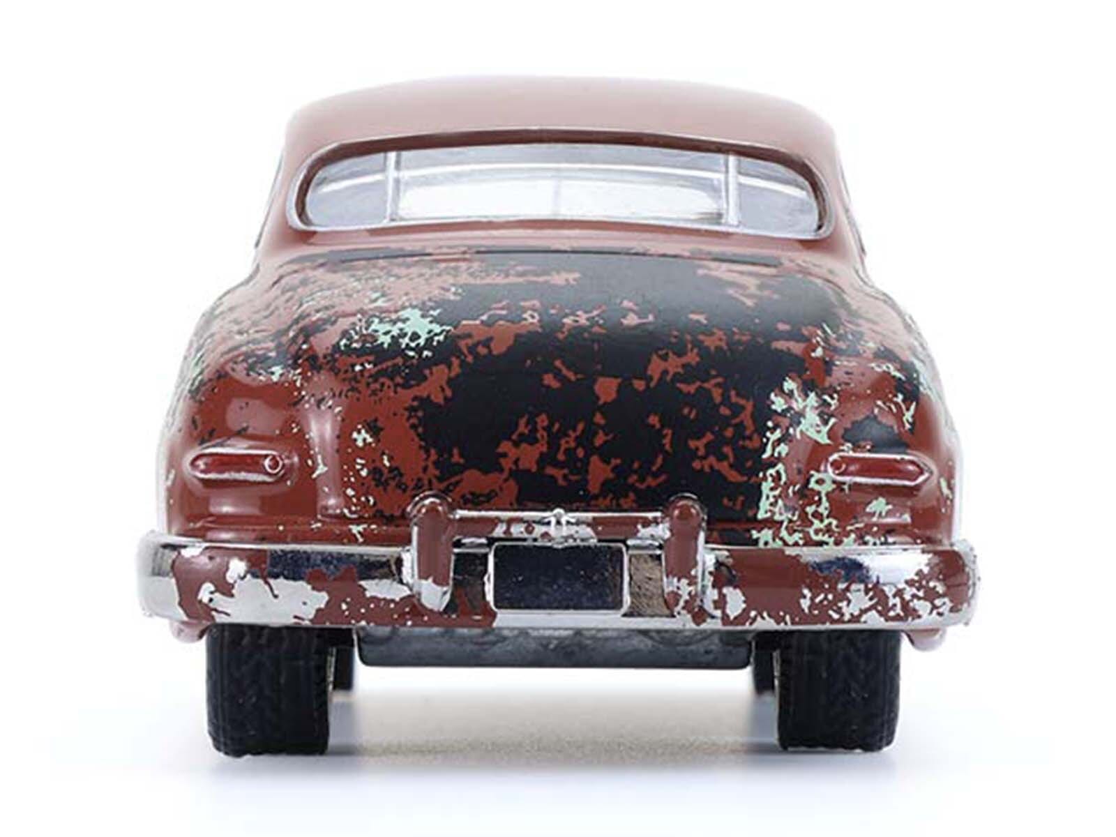 1949 Mercury Eight "Barn Find" Brown (Rusted) "Down on the Farm" Series 11 1/64 Diecast Model by Greenlight - Image 5