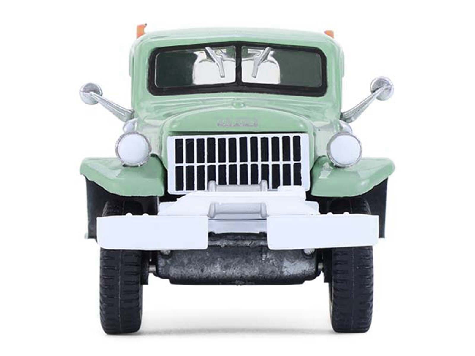 1946 Dodge Power Wagon Pickup Truck "Strawberry Farm" Green "Down on the Farm" Series 11 1/64 Diecast Model by Greenlight - Image 5