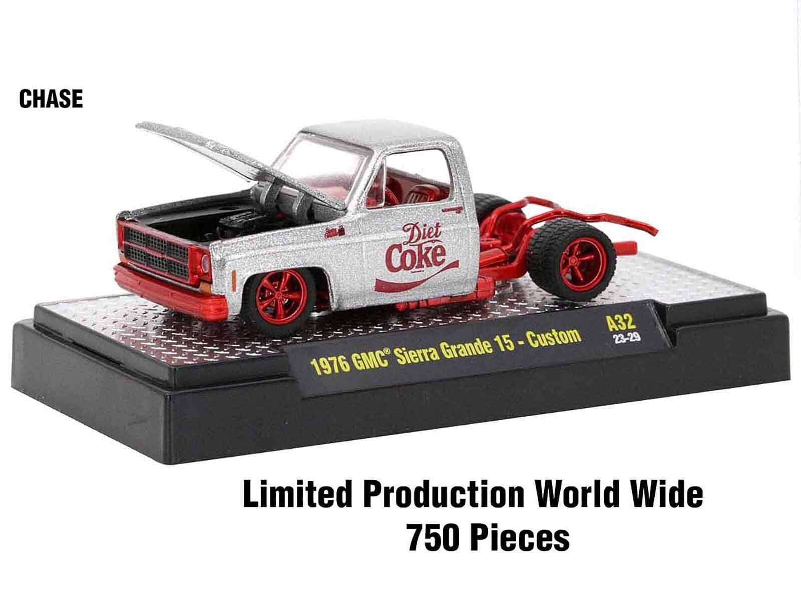 “Coca-Cola” Set of 3 pieces Release 32 Limited Edition to 9250 pieces Worldwide 1/64 Diecast Model Cars by M2 Machines