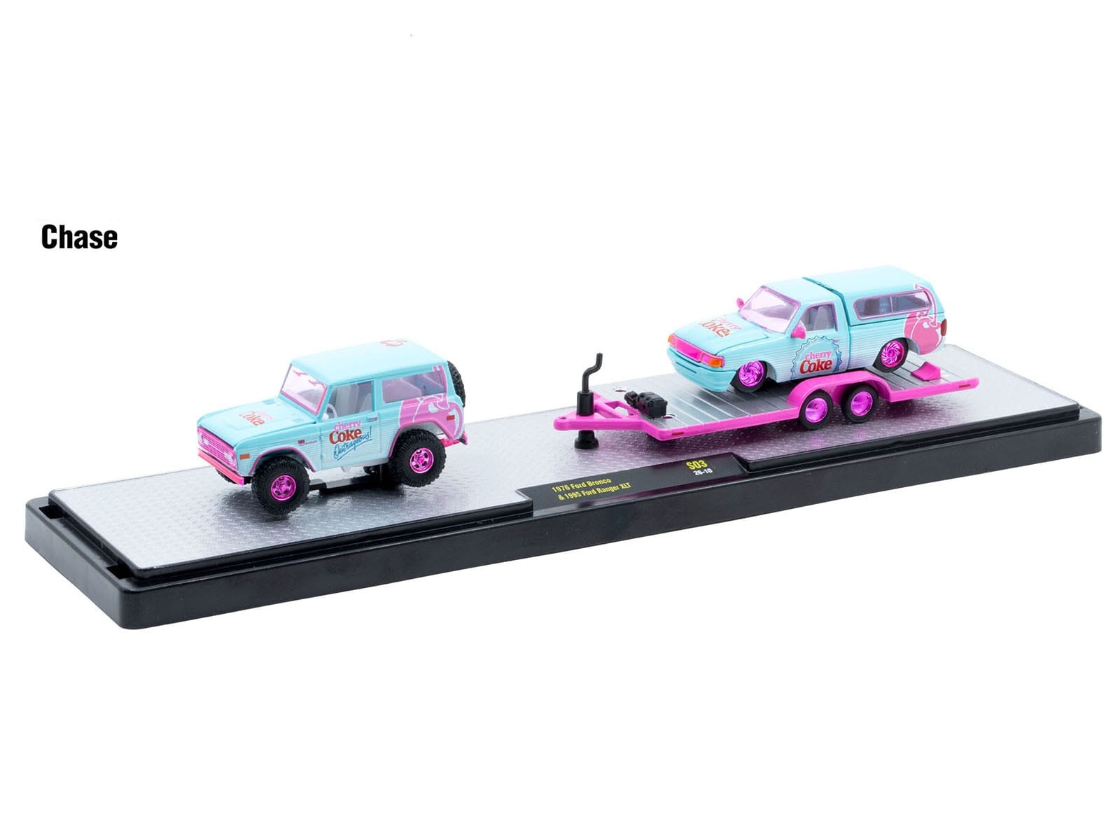 Auto Haulers "Coca-Cola" Set of 3 pieces Release S03 Limited Edition to 4800 pieces Worldwide 1/64 Diecast Model by M2 Machines - Image 4