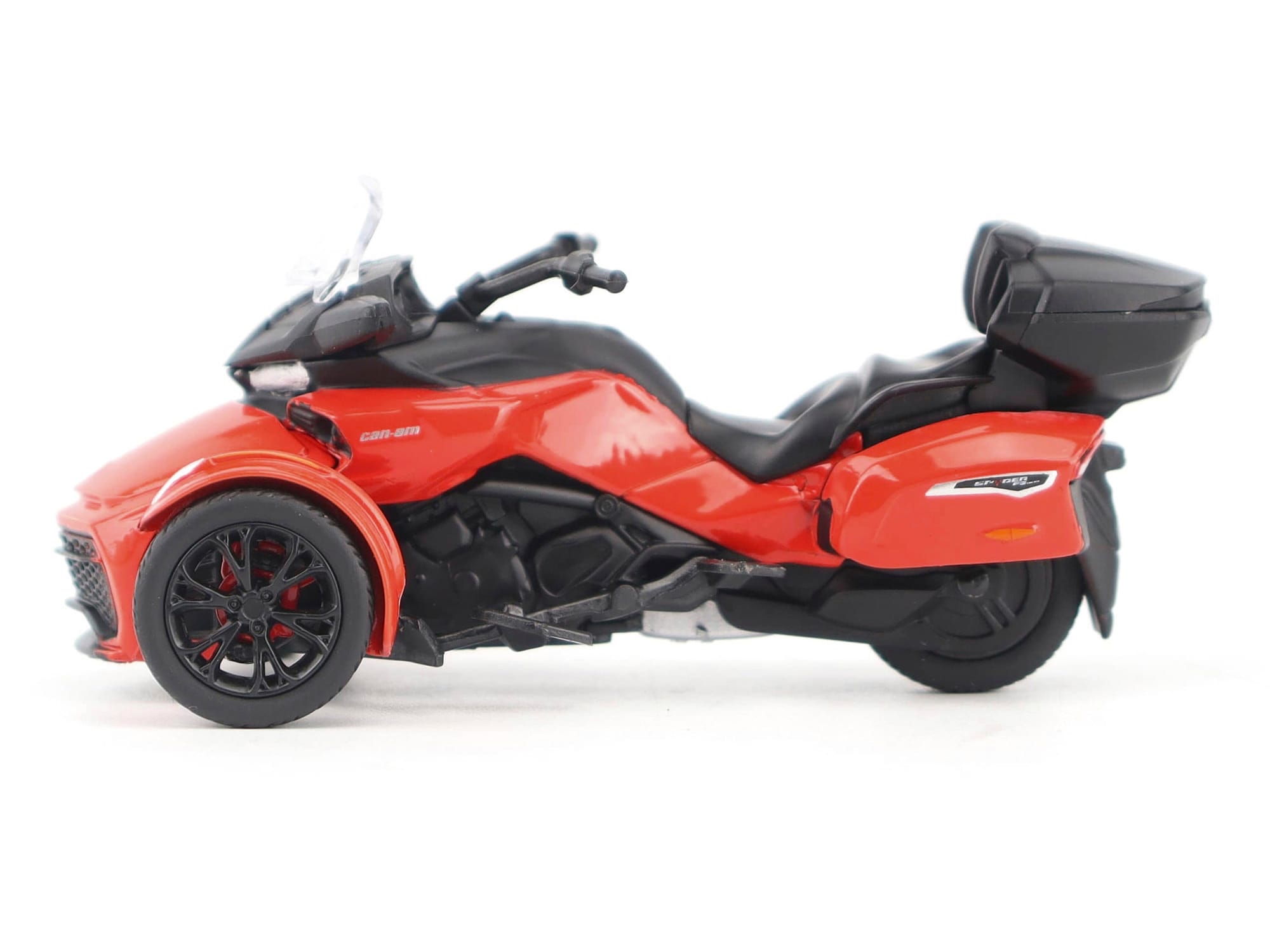 Can-Am Spyder F3 Limited Special Series 3-Wheel Motorcycle Viper Red 1/32 Diecast Model by BRP Models - Image 2