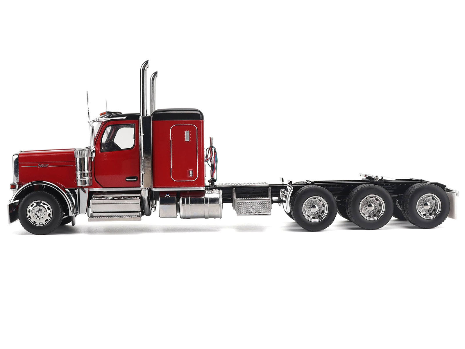 Peterbilt 589 Tridem-Axle Legendary Package Truck Tractor with 58" Sleeper Legendary Red "Transport Series" 1/32 Diecast Model by Diecast Masters - Image 2