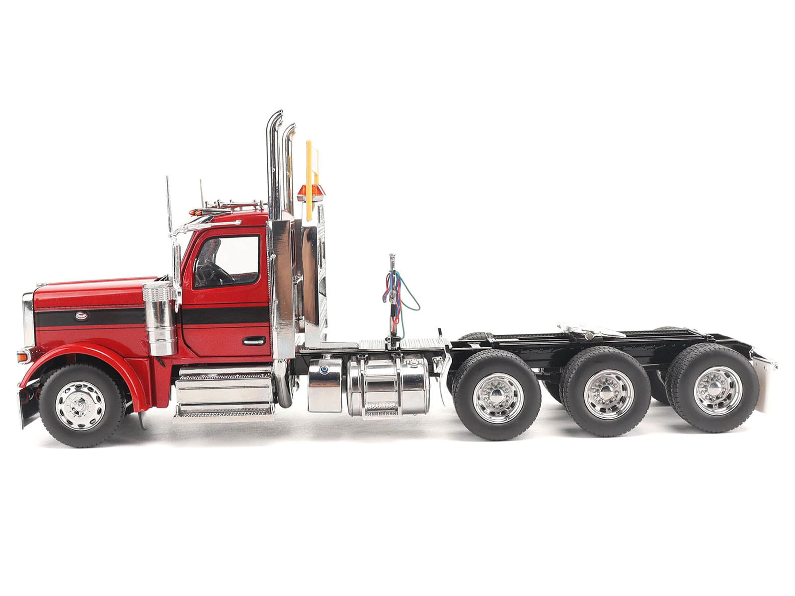 Peterbilt 589 Tridem-Axle Truck Tractor with Day Cab Legendary Red "Transport Series" 1/32 Diecast Model by Diecast Masters - Image 2