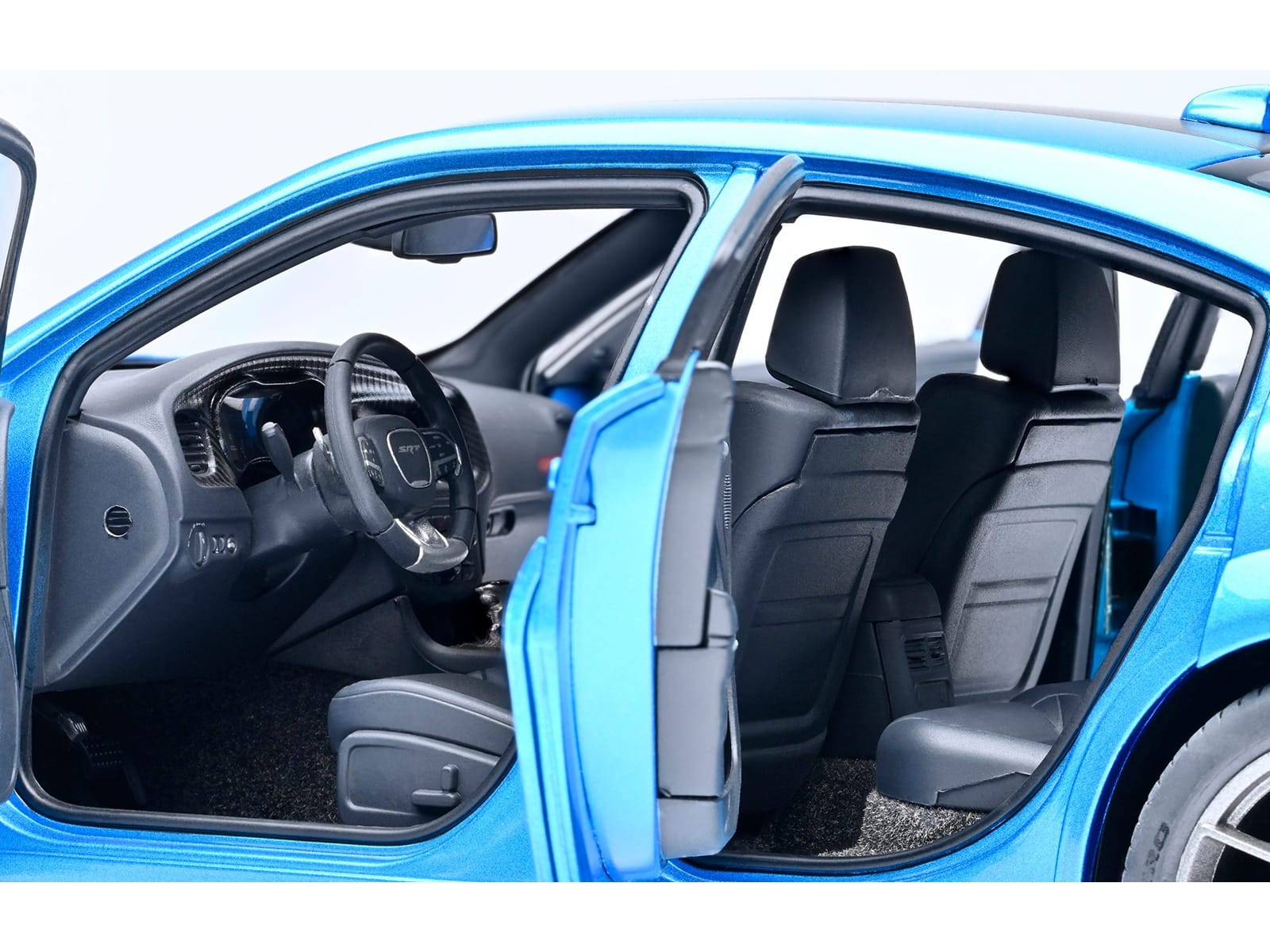 Dodge Charger SRT Hellcat Redeye B5 Blue Metallic with Carbon Stripes 1/18 Model Car by Autoart - Image 4