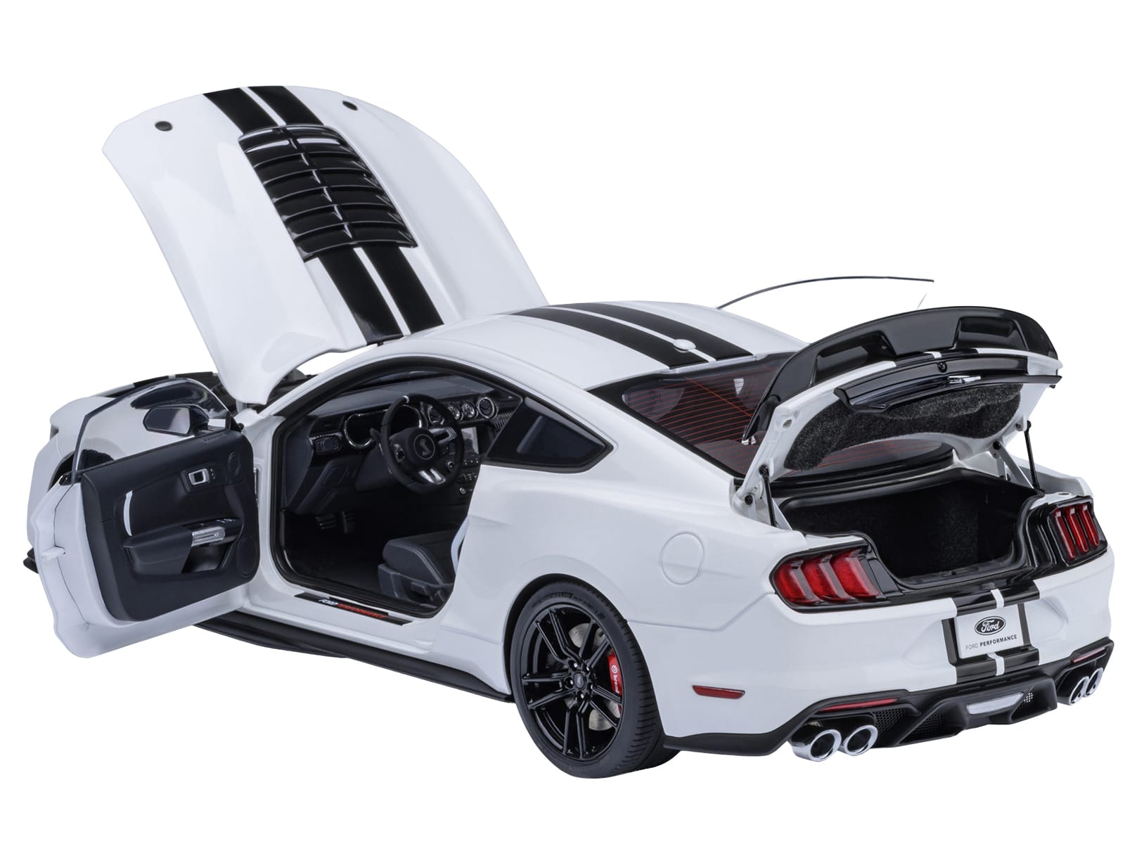 Ford Mustang Shelby GT500 Oxford White with Black Stripes 1/18 Model Car by Autoart - Image 2