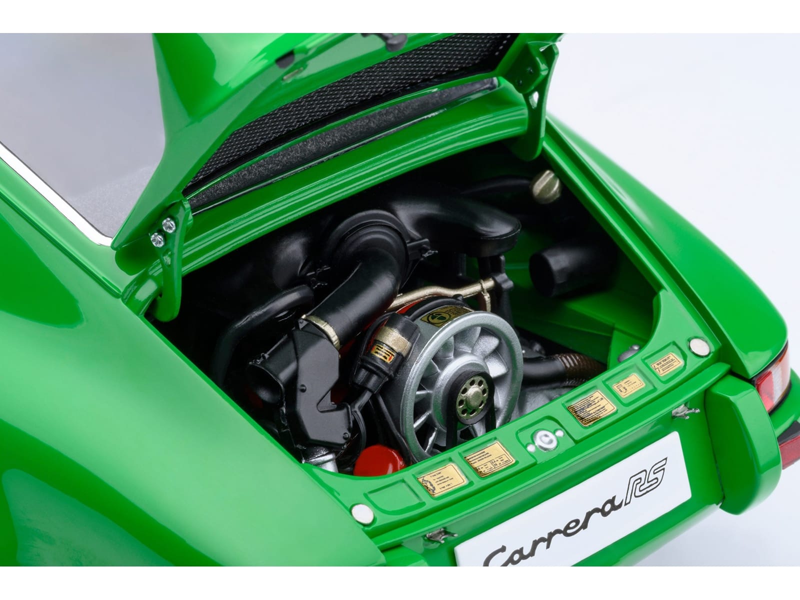 Porsche 911 Carrera 2.7 RS Viper Green with Black Stripes and Wheels 1/18 Model Car by Autoart - Image 3