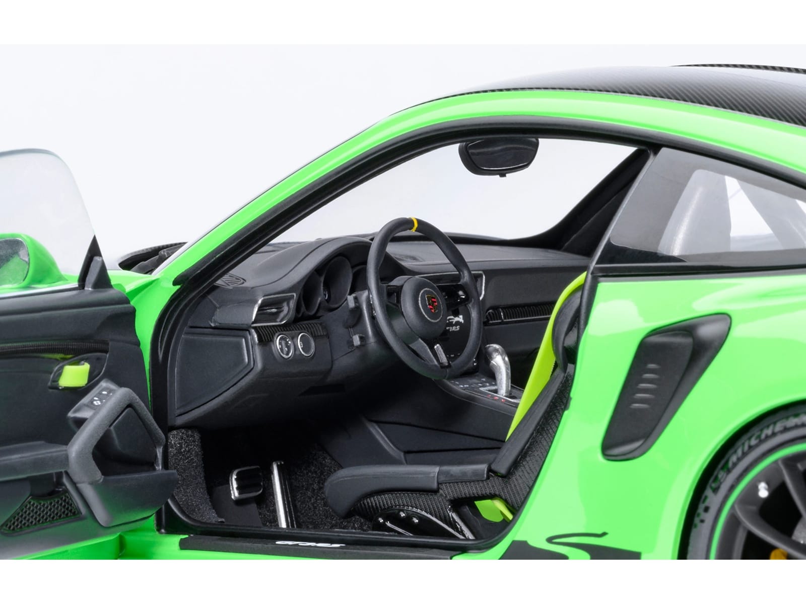 Porsche 911 (991.2) GT3 RS Weissach Lizard Green with Carbon Hood and Top 1/18 Model Car by Autoart - Image 4
