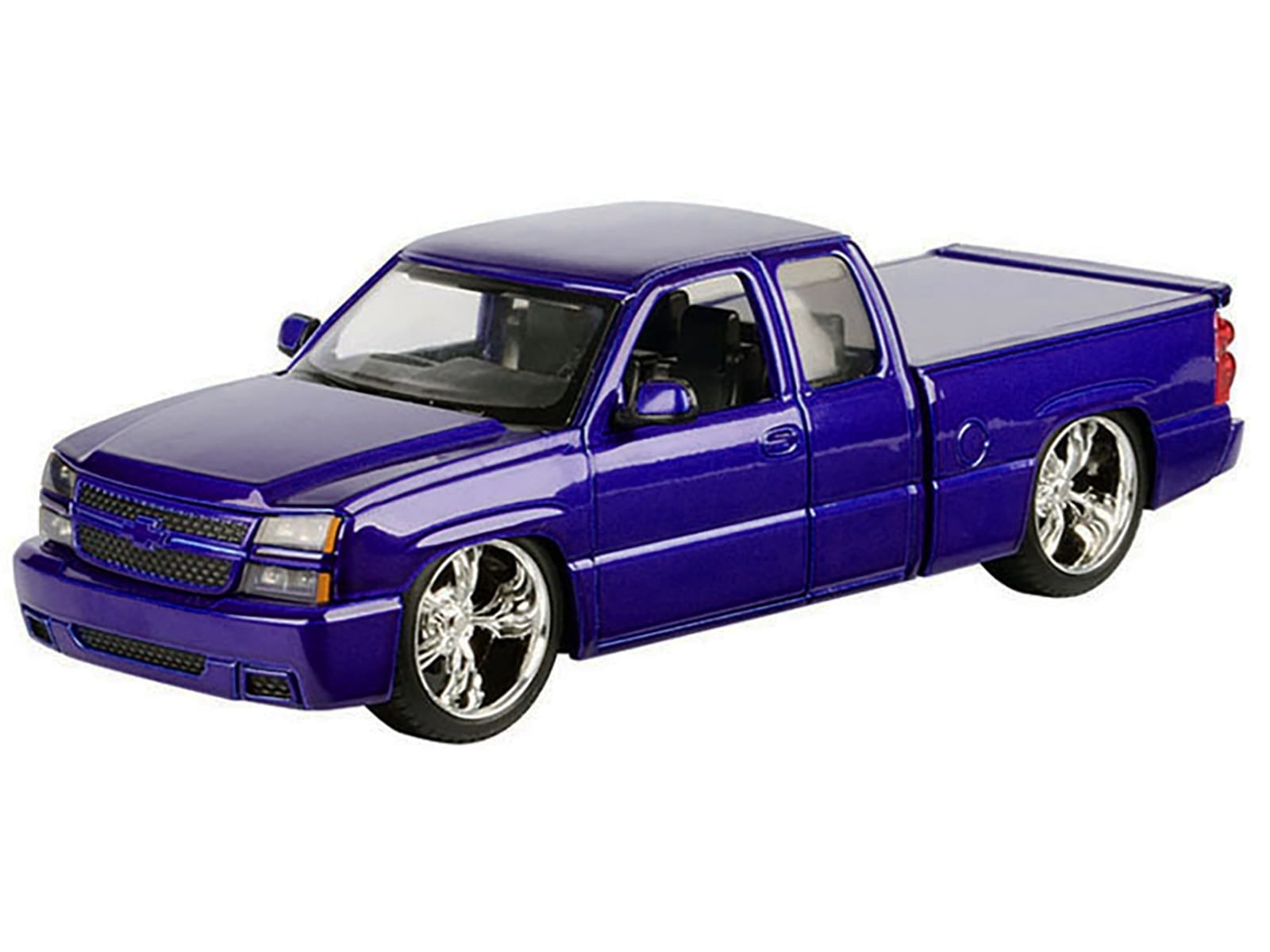 2006 Chevrolet Silverado Custom Pickup Truck Blue Metallic "Die-Cast Collection" Series 1/25 Diecast Model Car by Motormax - Image 2