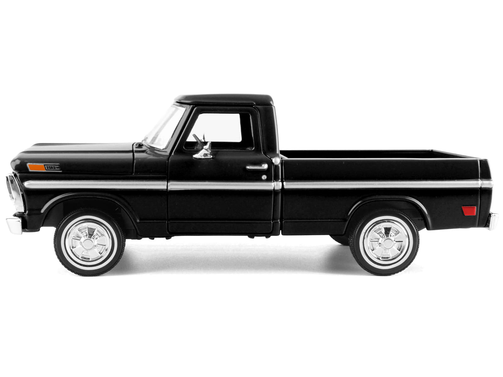 1972 Ford F-100 Pickup Truck Black "Timeless Legends" Series 1/24 Diecast Model Car by Motormax - Image 3