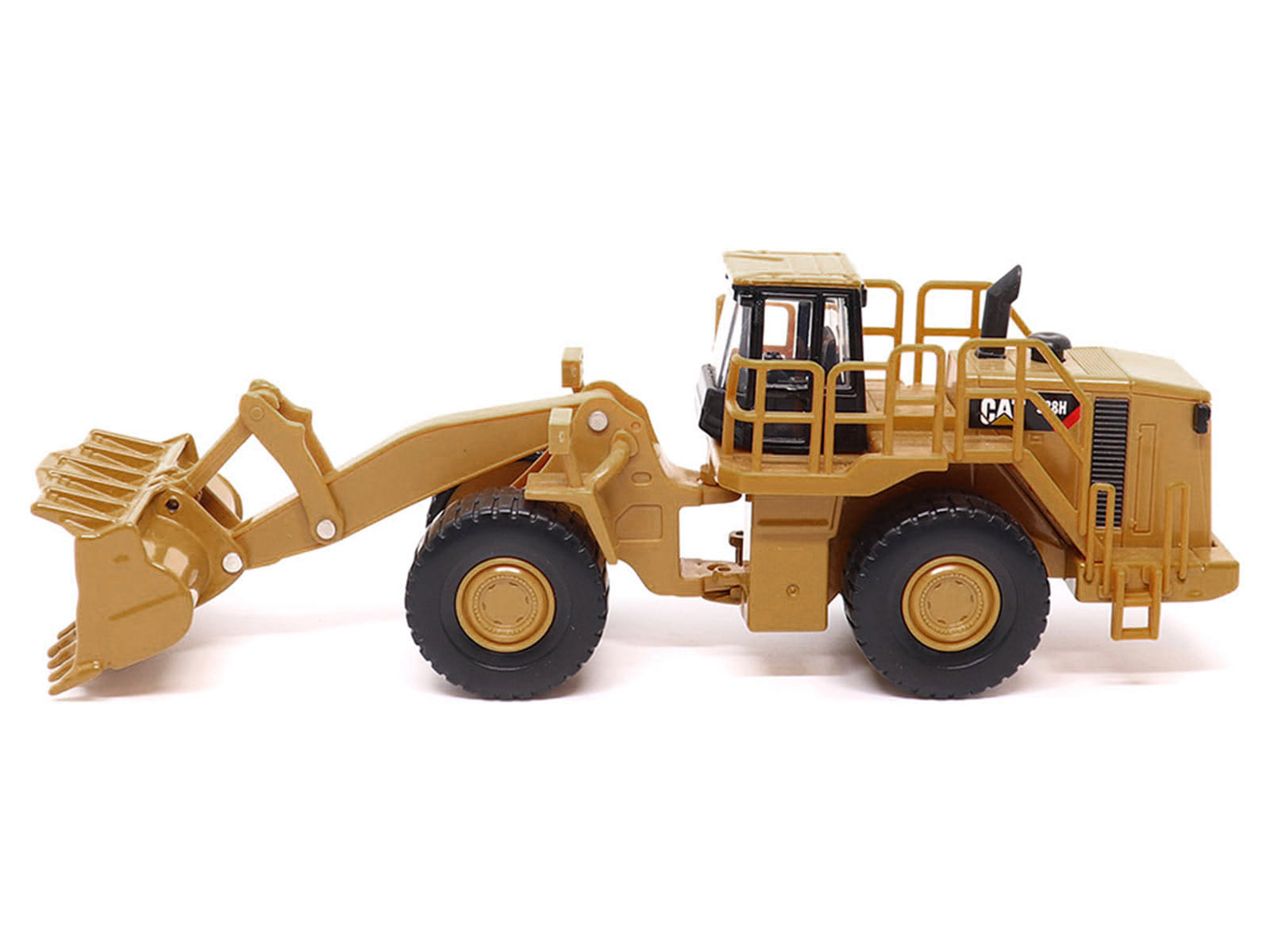CAT Caterpillar 988H Wheel Loader Yellow 1/64 Diecast Model by Diecast Masters - Image 3