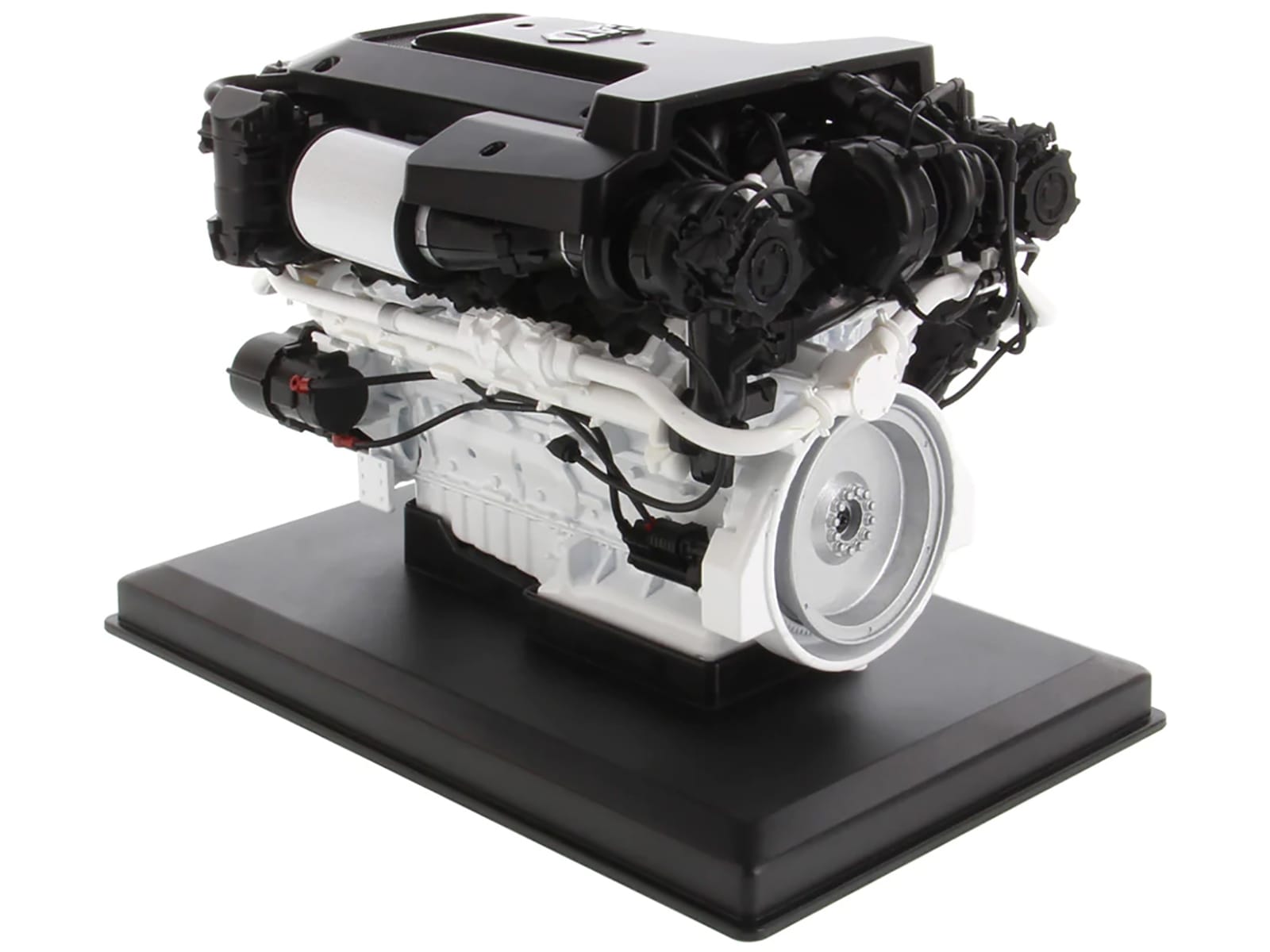 CAT Caterpillar C32B Marine Engine Replica "High Line Series" 1/12 Diecast Model by Diecast Masters - Image 3