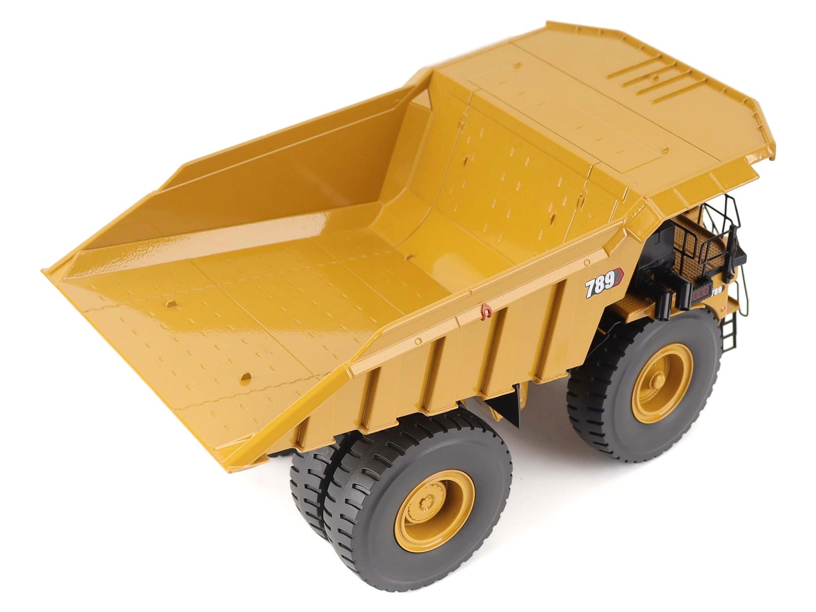 CAT Caterpillar 789 Mining Truck Yellow "High Line" Series 1/50 Diecast Model by Diecast Masters - Image 4