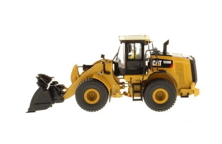 CAT Caterpillar 950M Wheel Loader with Operator "Core Classics" Series 1/50 Diecast Model by Diecast Masters - Image 2