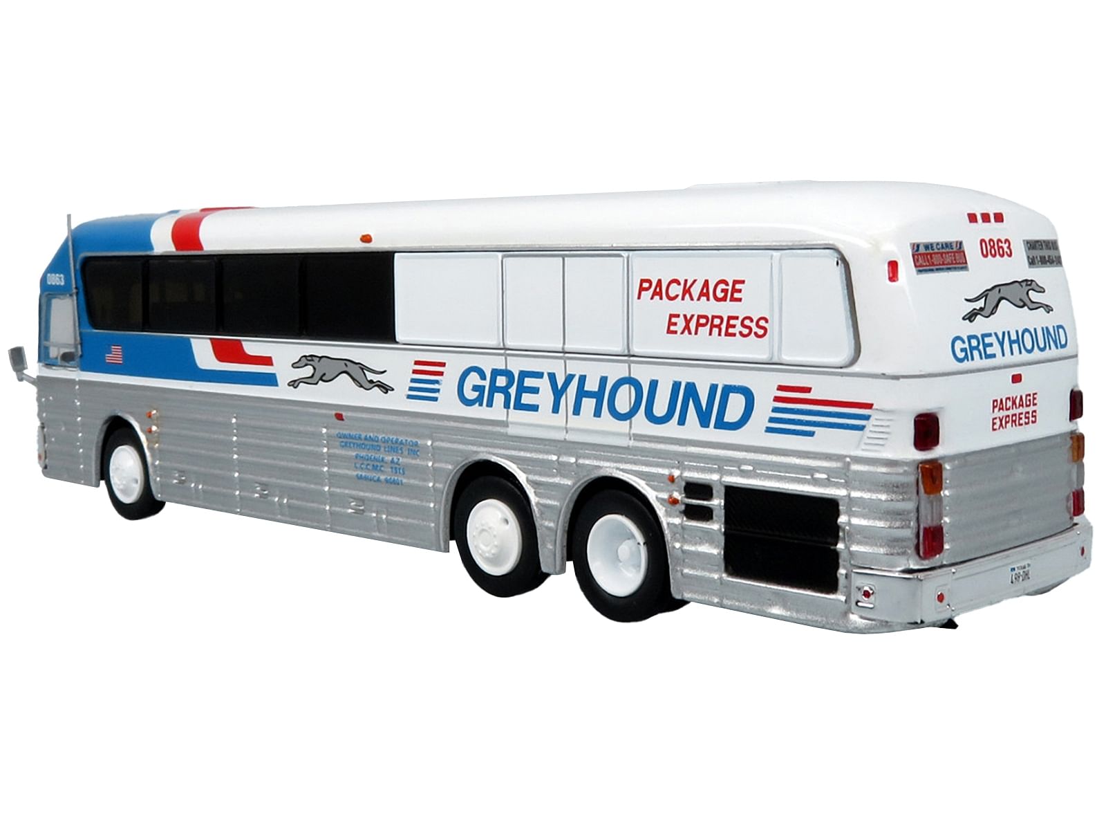 1984 Eagle Model 10 Motorcoach Bus “Greyhound Package Express” White and Blue “Vintage Bus & Motorcoach Collection” Limited Edition to 504 pieces Worldwide 1/87 (HO) Diecast Model by Iconic Replicas