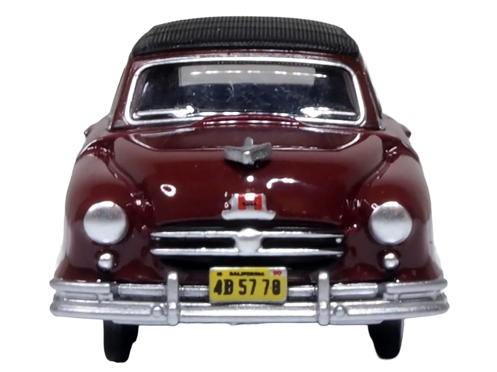 1950 Nash Rambler Custom Landau Convertible (Closed) Sunset Maroon with Black Top 1/87 (HO) Scale Diecast Model Car by Oxford Diecast - Image 3