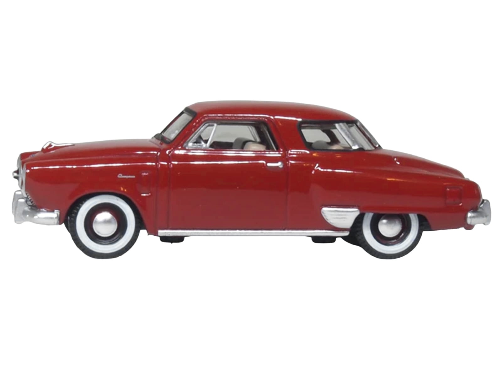 1950 Studebaker Champion Starlight Coupe Commanche Red 1/87 (HO) Scale Diecast Model Car by Oxford Diecast - Image 2