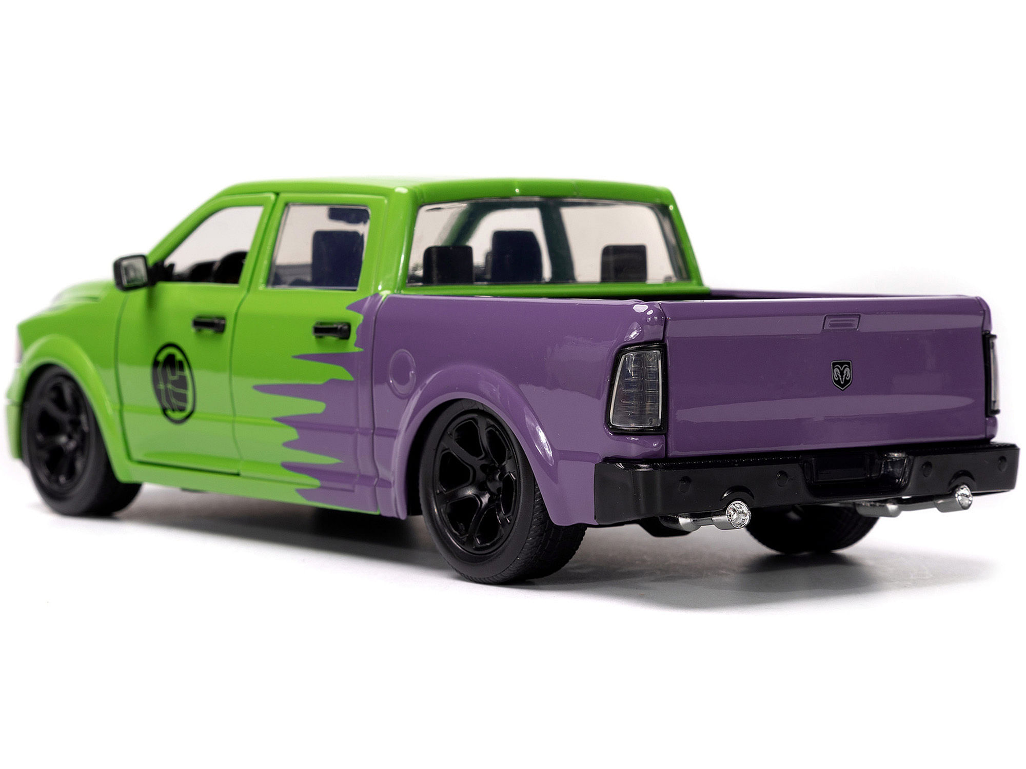 2014 RAM 1500 Pickup Truck Green and Purple and Hulk Diecast Figure “Marvel Avengers” “Hollywood Rides” Series 1/24 Diecast Model Car by Jada