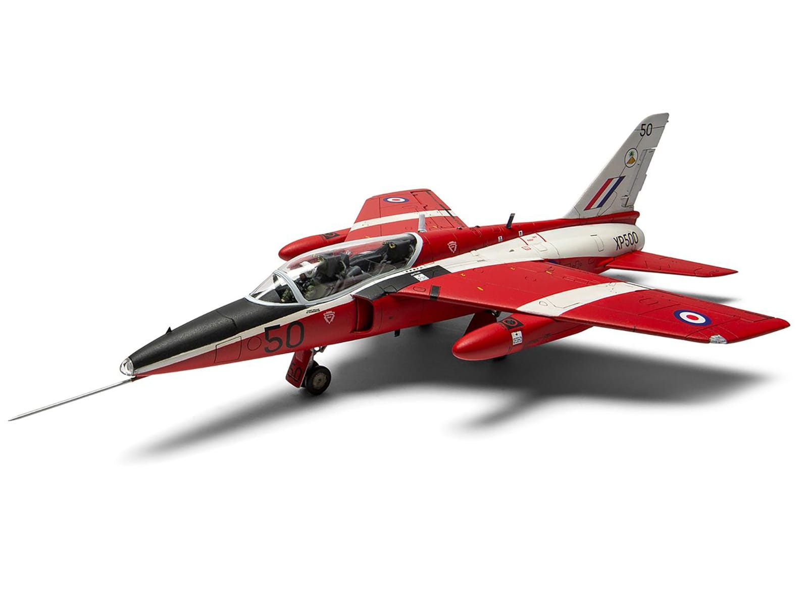 Level 2 Model Kit Folland Gnat T.1 Fighter Aircraft with 2 Scheme Options 1/48 Plastic Model Kit by Airfix - Image 4