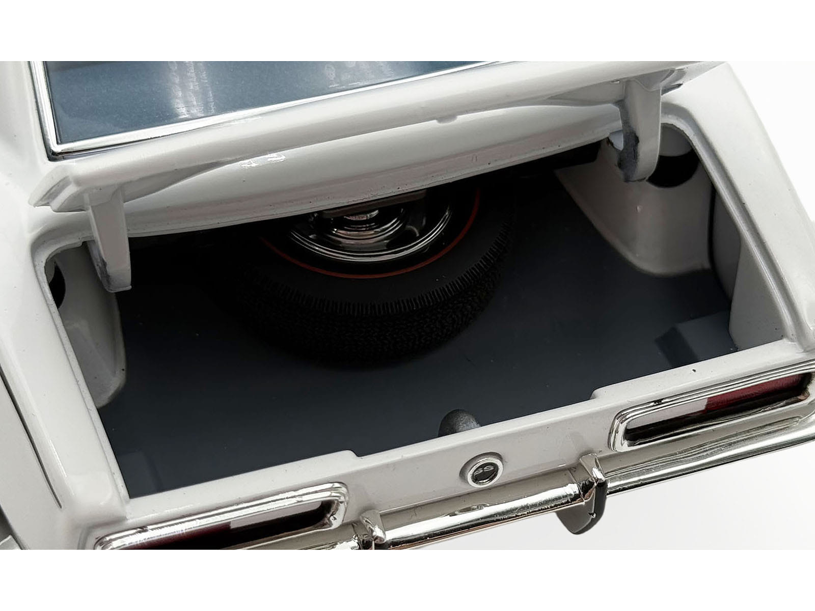1967 Chevrolet Camaro RS/SS "Car Craft Test Car" White Limited Edition to 180 pieces Worldwide 1/18 Diecast Model Car by ACME - Image 5